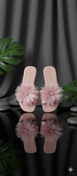 Sandales roses à fleurs élégantes