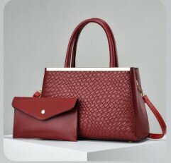 High-quality, stylish women's bag with an accessory red