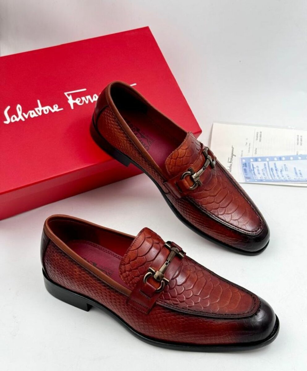 Solid Leather Executive Shoes