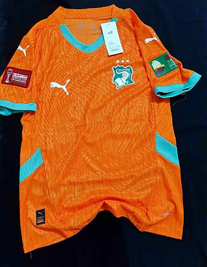 Maillot de foot Puma officiel