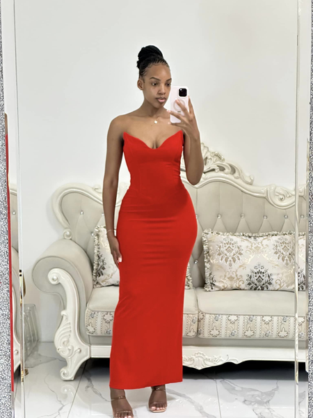 red sleeveless bodycon dress