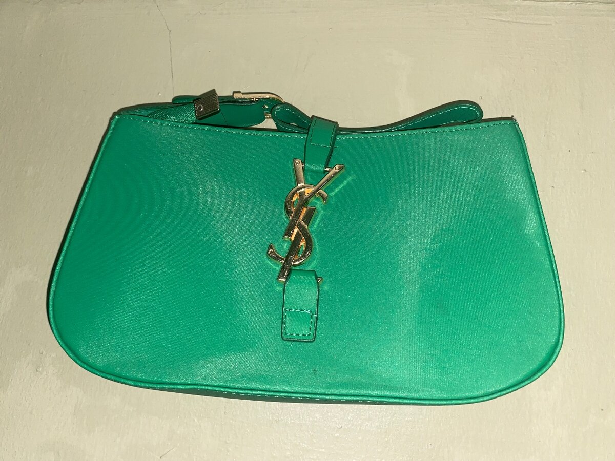 Sac à main YSL élégant