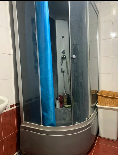 Душевая кабина