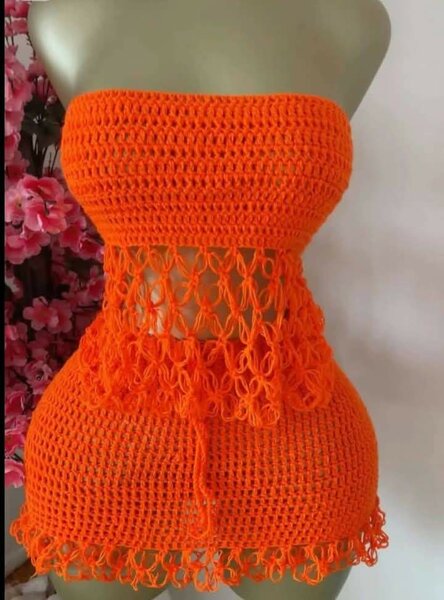 Robe en crochet orange