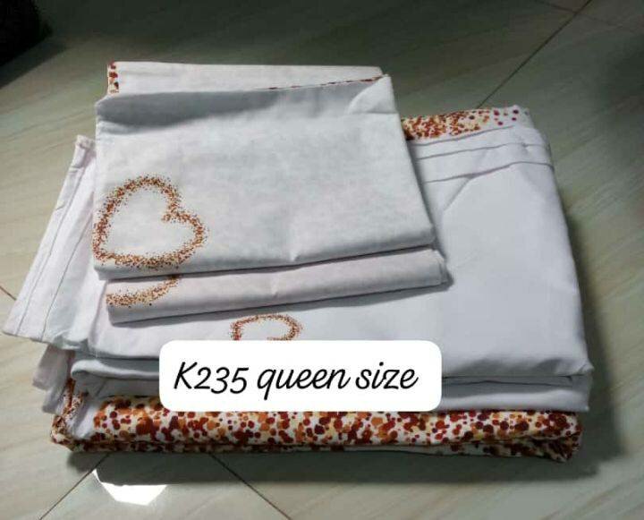 A set of beautiful and soft bed linen (queen size)