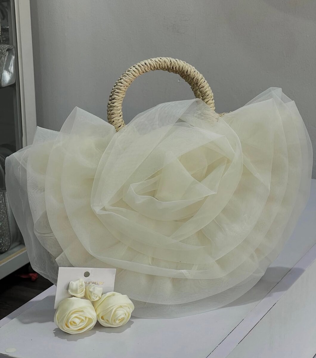 Sac à main fleur élégant