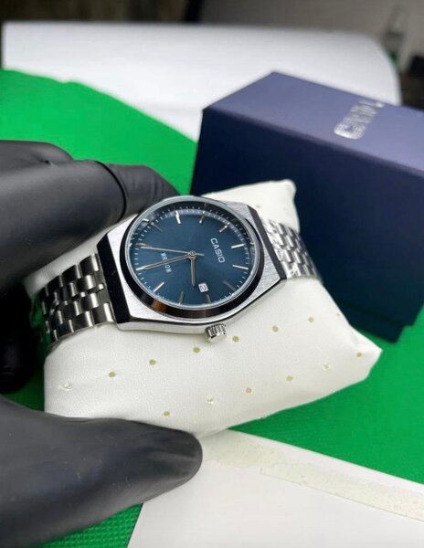 Montre Élégante