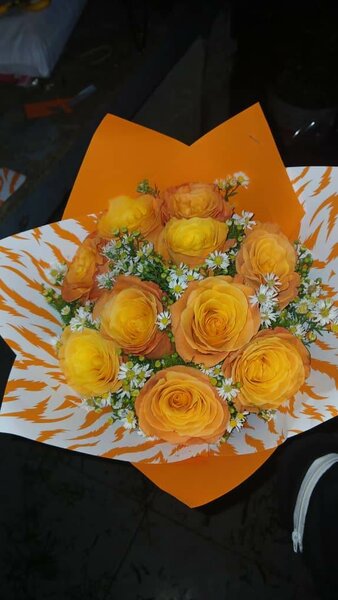 Bouquet de roses jaunes