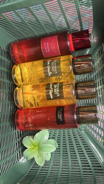 Brume parfumée scintillante