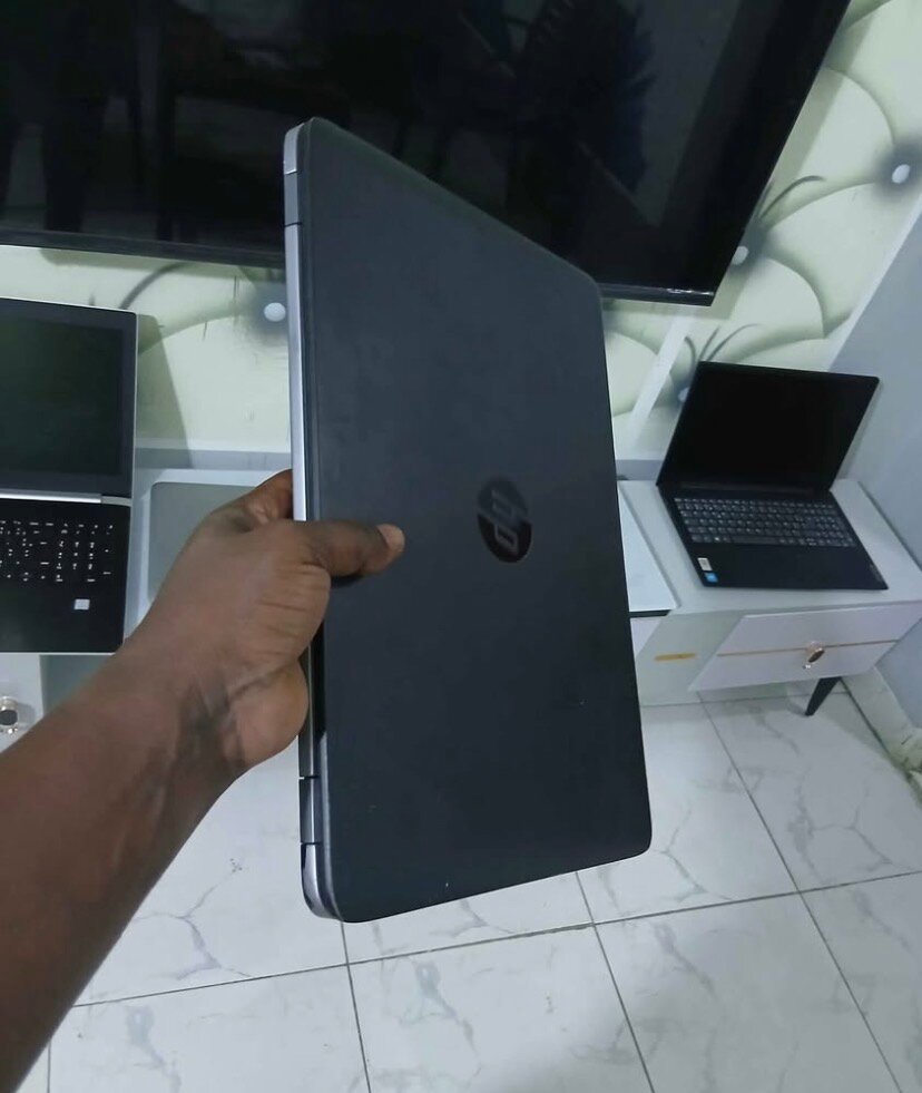 Laptop HP ProBook 14"