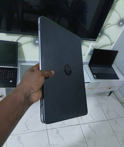 Laptop HP ProBook 14"