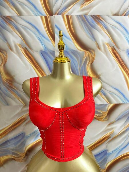 Top femme élégant brillant