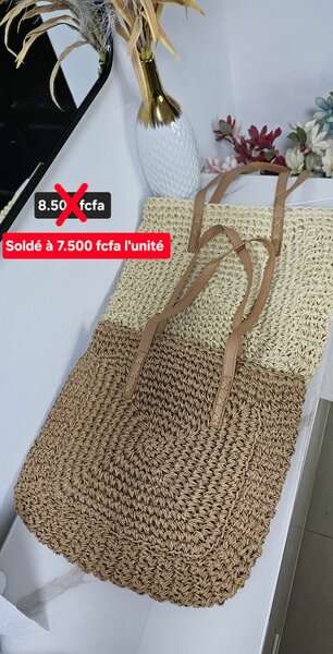 Sac cabas en paille tressée