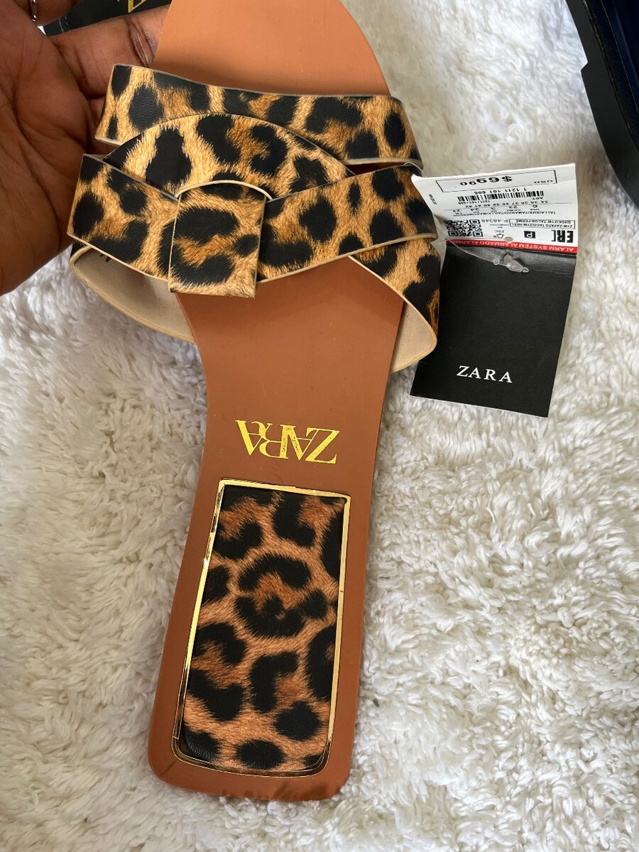 Mules léopard Zara élégantes