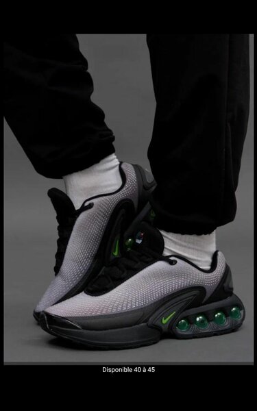 Chaussures de Sport Modernes