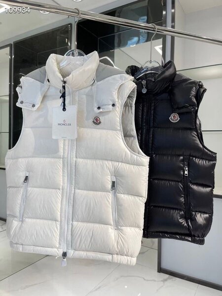 Gilets sans manches Moncler