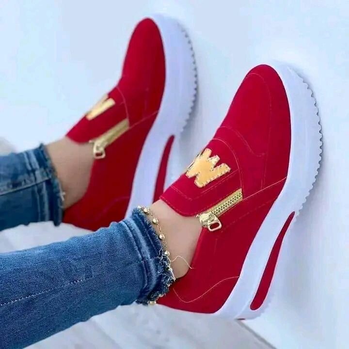 Ladies shoes