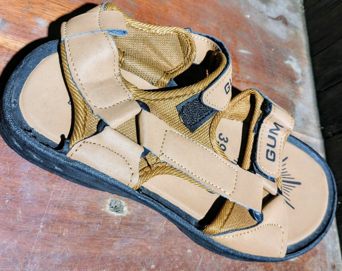 Sandales en cuir confortables