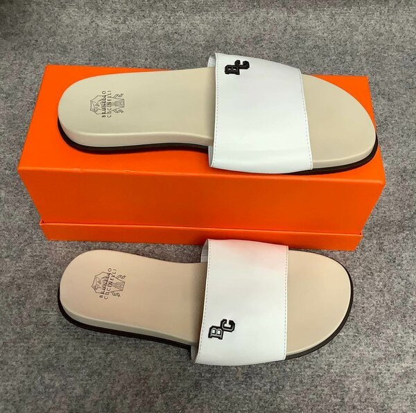 Sandales en cuir élégantes