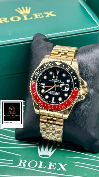 Montre Rolex dorée luxe