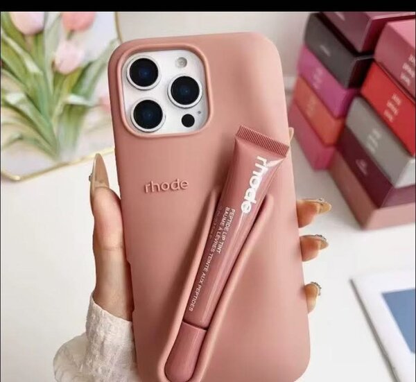 Coque iPhone avec Porte-Baume