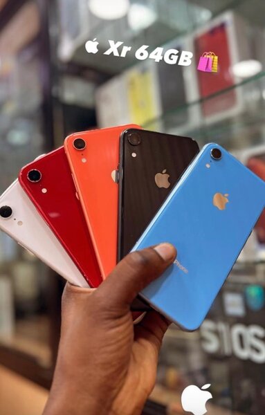 iPhone  XR