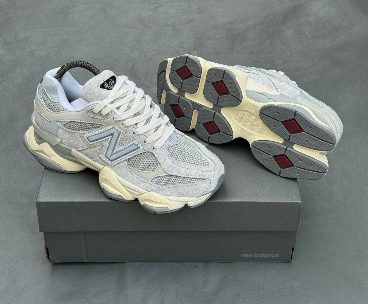 New Balance Sneakers Trendy