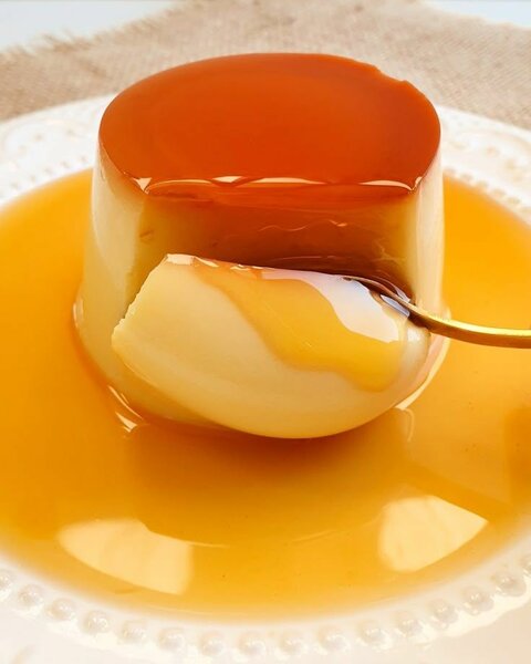 Flan au Caramel Délicieux