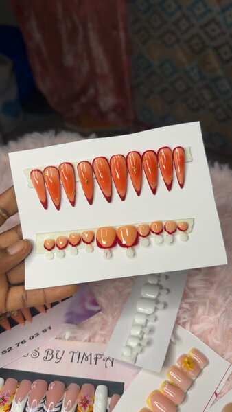 Ongles Artificiels Rouge et Multicolore