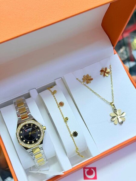 Montre Curren et accessoires