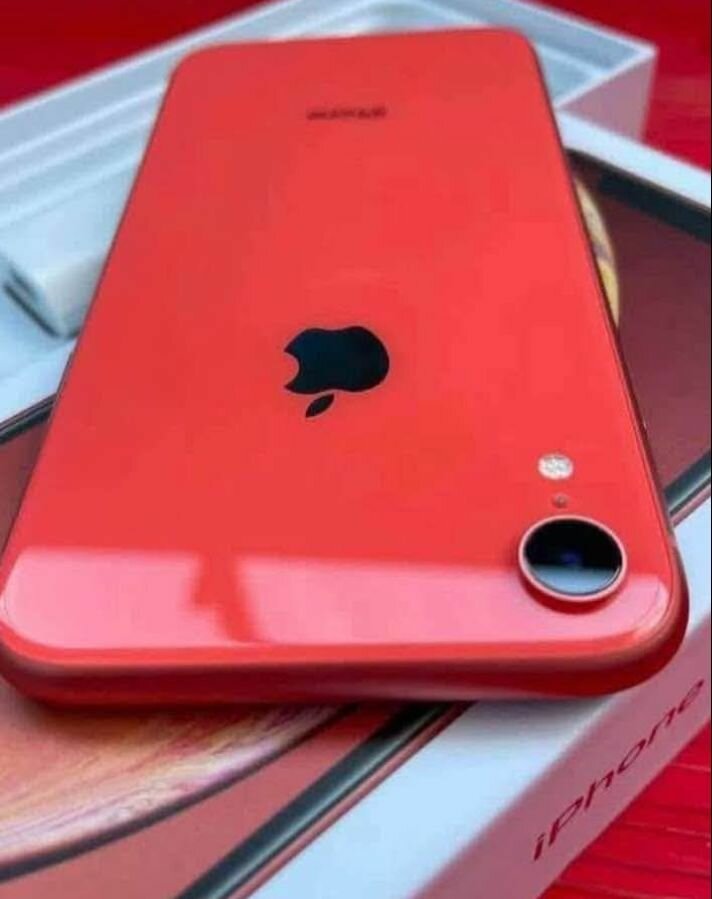 iPhone XR Rouge Neuf