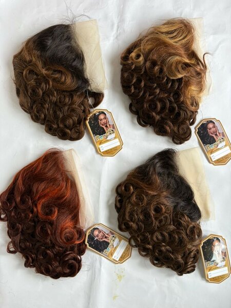 Perruques coupe bouncy