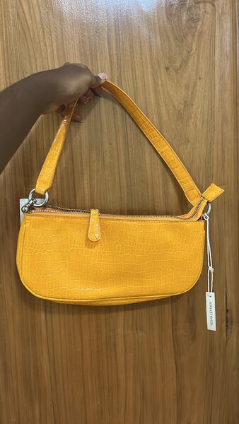 YELLOW BAG (NEW)