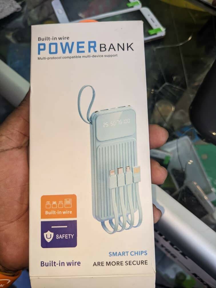 10000mAh power banks