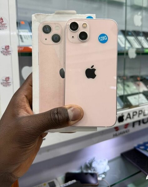 iPhone 128Go Rose