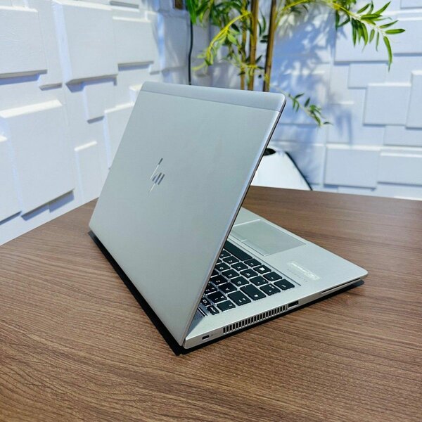 HP EliteBook 640 G11 - Portable Pro Laptop