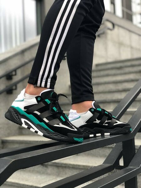 Sneakers modernes et élégants