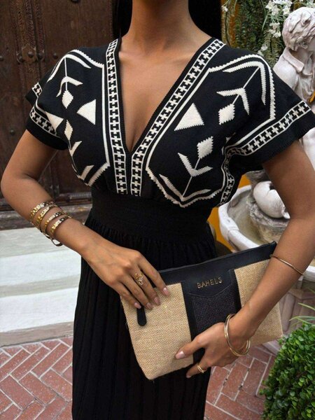 Robe Noire Bohème Chic