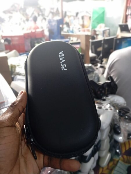 Pochette de ps vita
