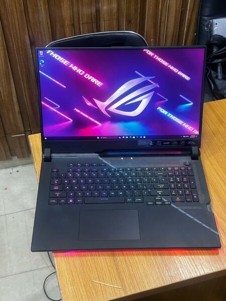 ASUS ROG Strix SCAR 17