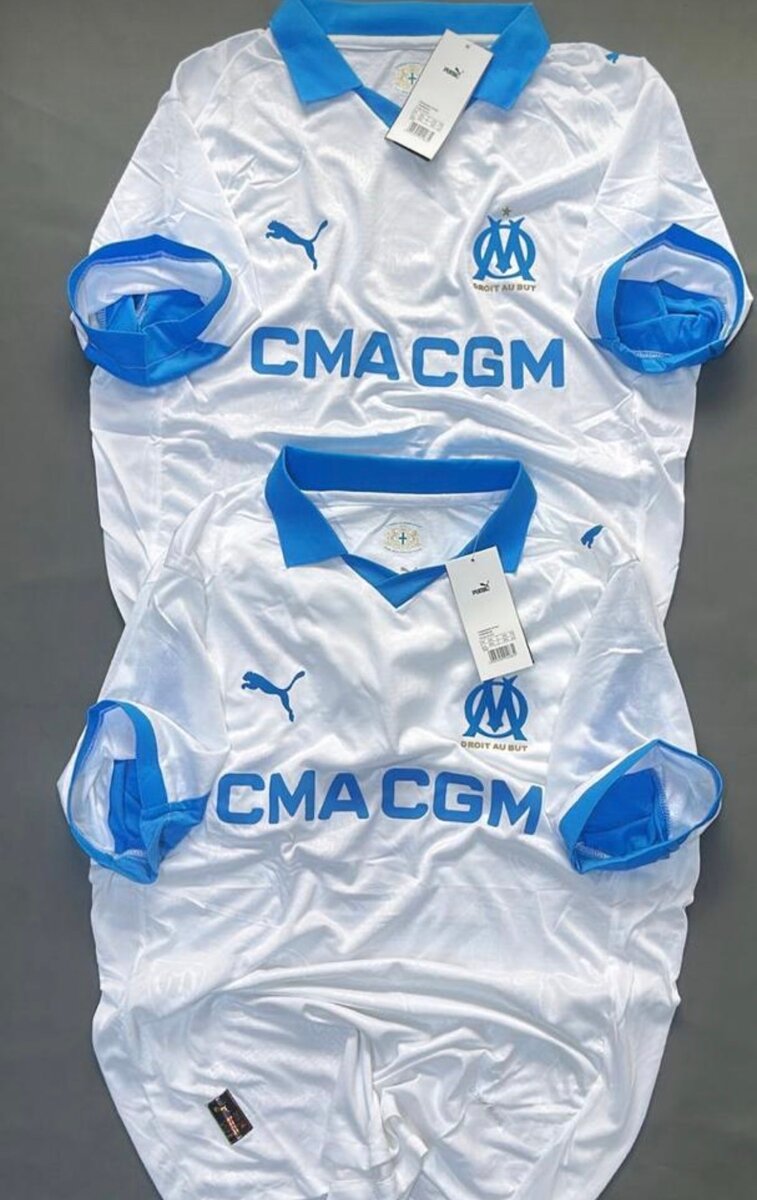 Maillot de football personnalisé