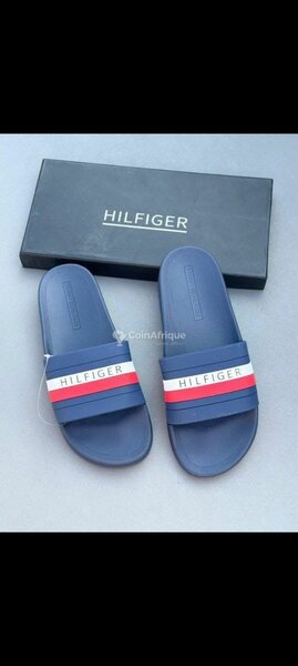 Tongs Hilfiger élégants