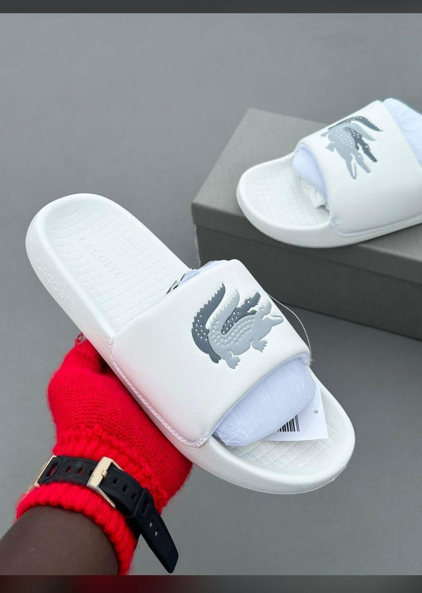 Claquettes Lacoste original