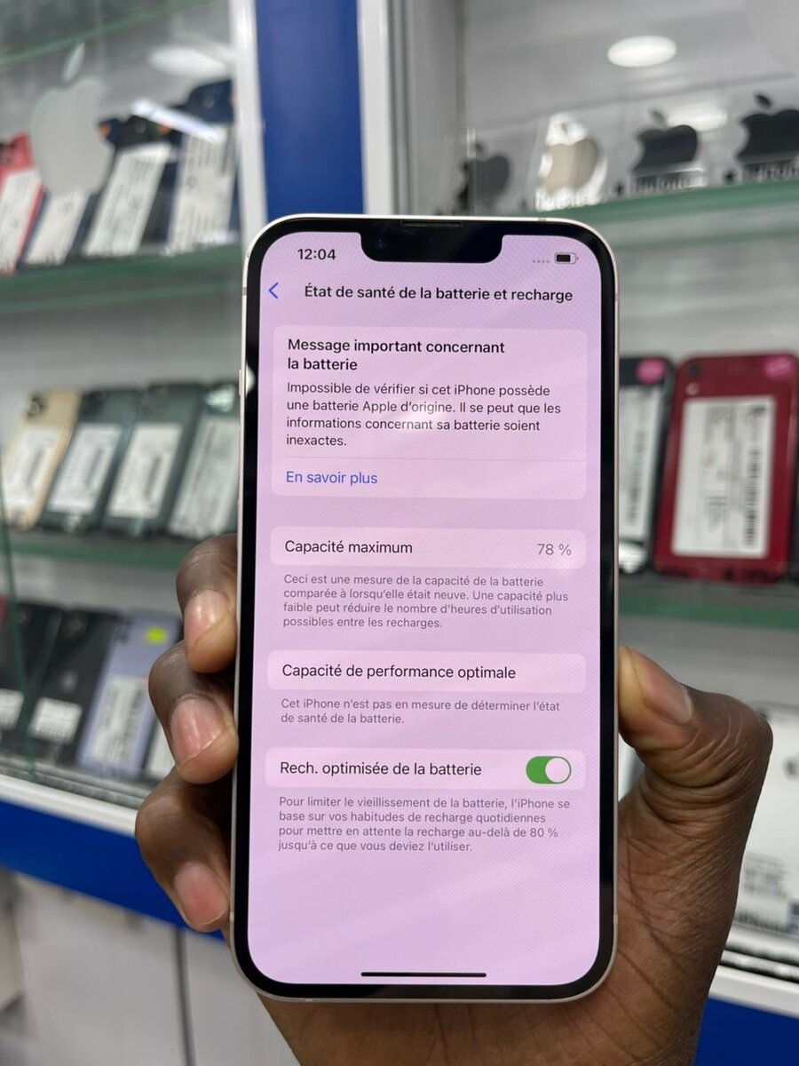 iPhone 13 Rose tout passe