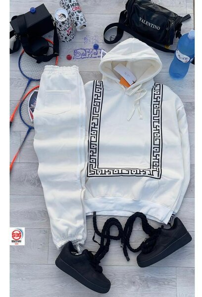 Ensemble de survêtement blanc