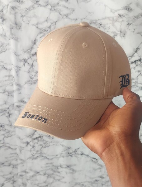 Casquette beige Boston