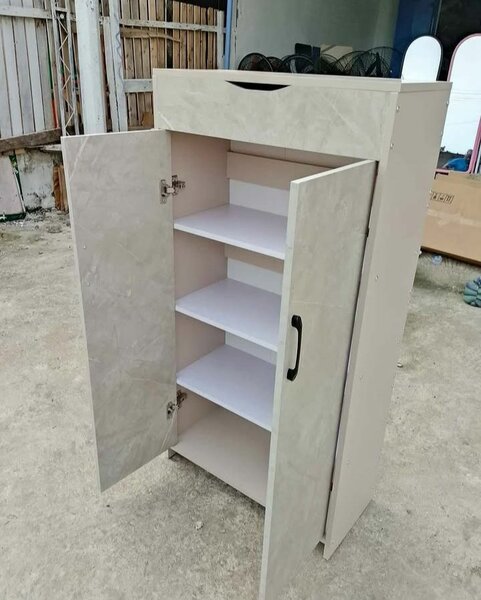 Armoire de rangement moderne