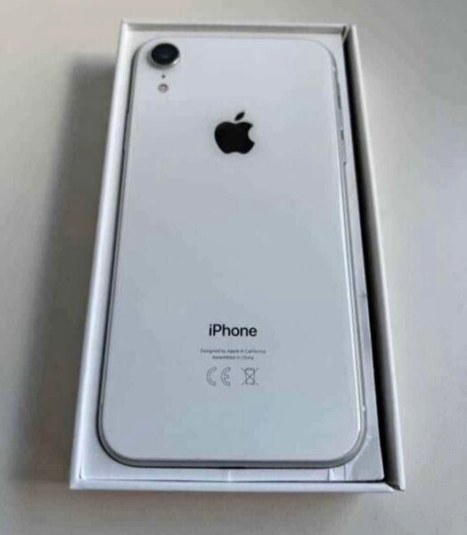 iPhone XR