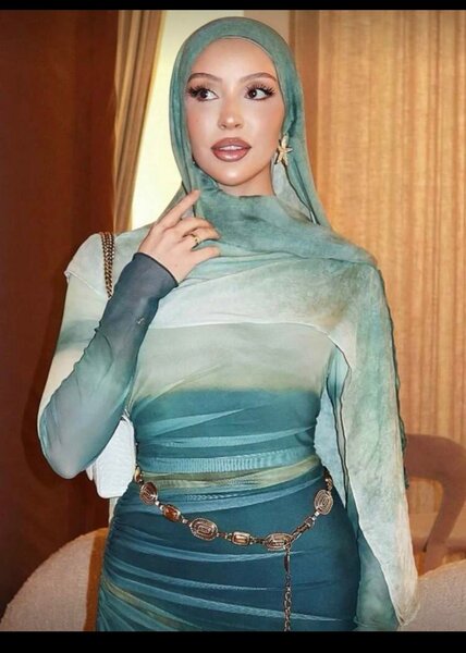 Hijab Robe Moderne pour Femme Musulmane