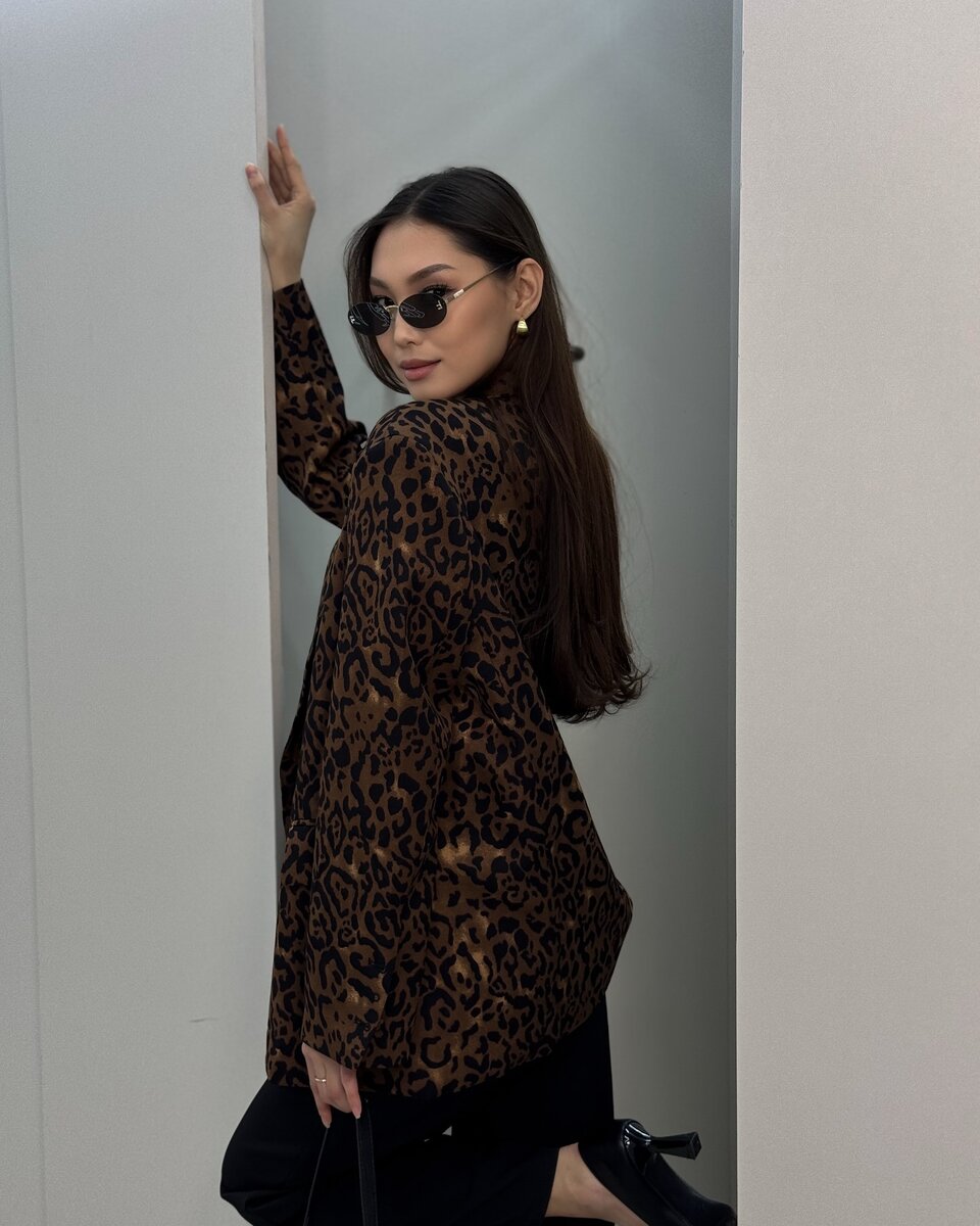 Пиджак леопард